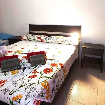 Ocean View, Wifi Free, Playa Americas Semesterbostad